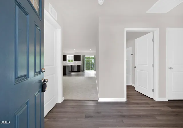 Photo 3 of Single family home for sale at 102 Fairfield Grv Ct, Sanford, NC 27330 | MLS# 10166303 | Listing updated on 2026-09-18