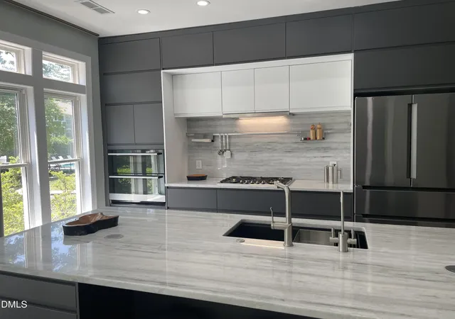 Photo 3 of Townhouse for sale at 1130 Parkridge Ln #102, Raleigh, NC 27605 | MLS# 10167790 | Listing updated on 2026-08-31