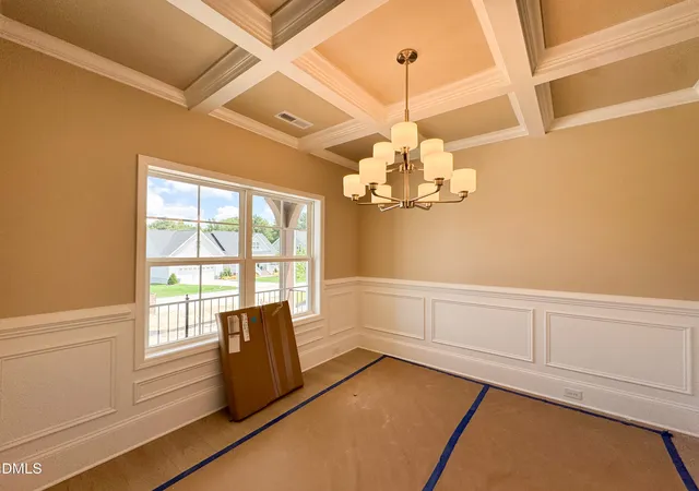Photo 5 of Single family home for sale at 45 Diamond Crk Dr, Zebulon, NC 27597 | MLS# 10166402 | Listing updated on 2026-08-30