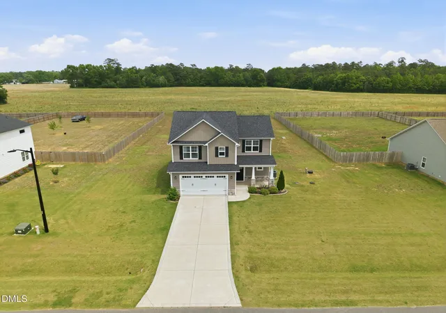 Homes for sale in Dunn, NC | 72 Sanford Ln, Dunn, NC 28334 | MLS# 10166726