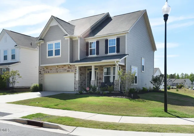 Photo 3 of Sale Pending at 900 Channel Drop Loop, Zebulon, NC 27597 | MLS# 10168782 | Listing updated on 2026-08-18