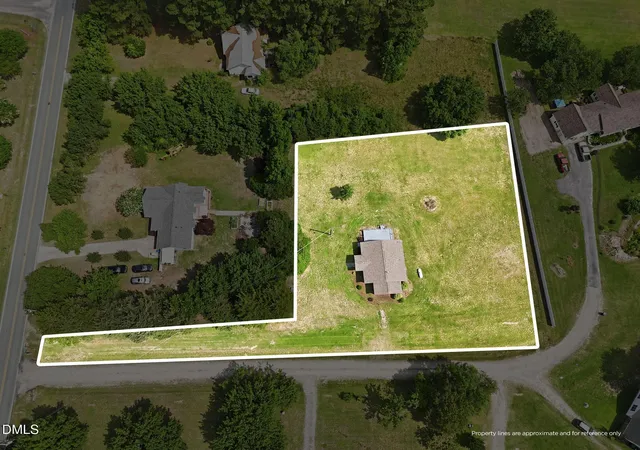 4th image of 7841 Barbour Store Rd, Willow Spring, NC 27592 | MLS# 10171205