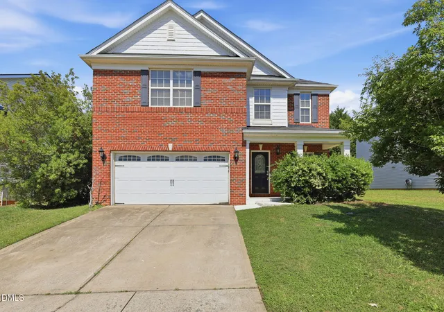 Photo 1 of Single family home for sale at 75 Averasboro Dr, Clayton, NC 27520 | MLS# 10167177 | Listing updated on 2026-08-28