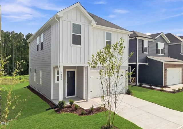 Photo 3 of Single family home for sale at 1506 Hatteras Rd, Durham, NC 27704 | MLS# 10170704 | Listing updated on 2026-09-16