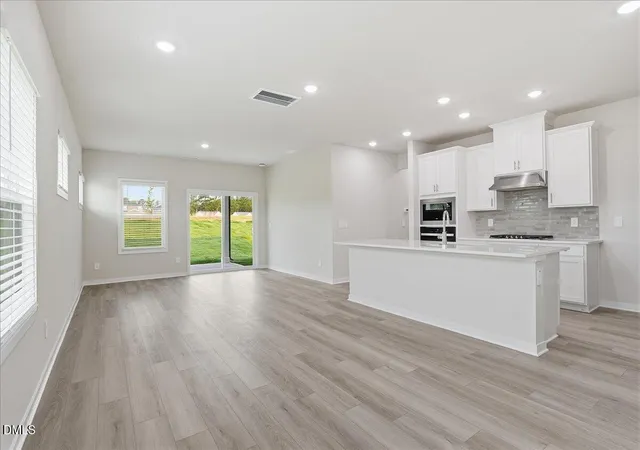 Photo 4 of Single family home for sale at 127 N Fld Sparrow Way, Clayton, NC 27520 | MLS# 10170619 | Listing updated on 2026-10-08