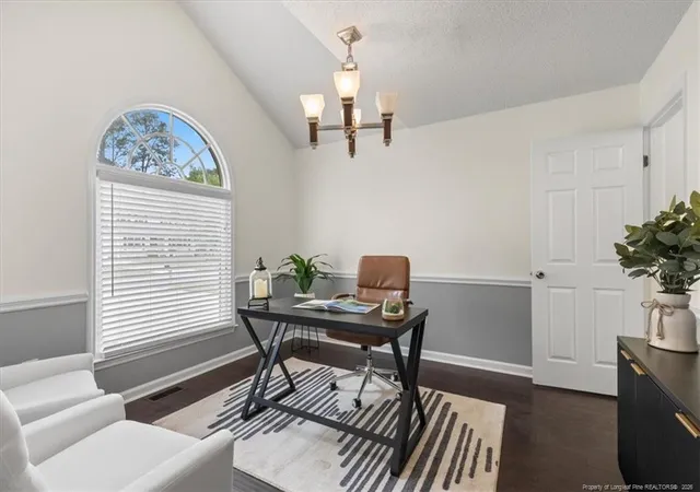 4th image of 1939 Fairforest Dr, Fayetteville, NC 28304 | MLS# 762361