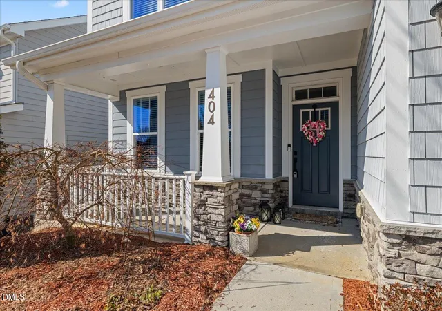 Homes for sale in Holly Springs, NC | 404 Atwood Dr, Holly Springs, NC 27540 | MLS# 10166903