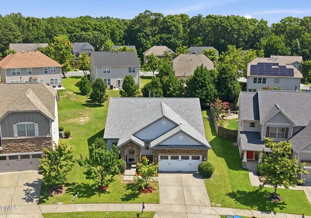 Photo 4 of Sale Pending at 815 Ember Dr, Durham, NC 27703 | MLS# 10181419 | Listing updated on 2026-08-05