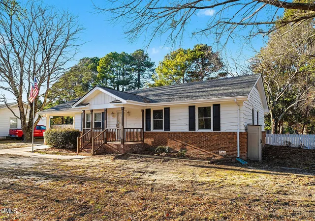 3rd image of 2113 James Slaughter Rd, Fuquay Varina, NC 27526 | MLS# 10166574