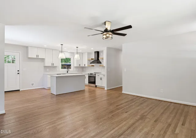 3rd image of 540 N Pine St, Wendell, NC 27591 | MLS# 10167475