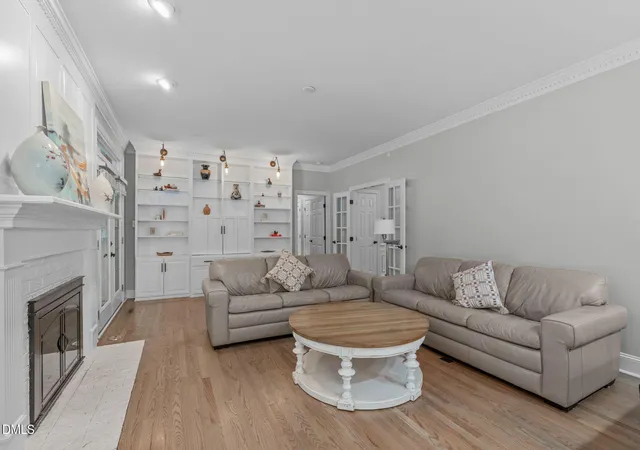 3rd image of 2 Sagamore Pl, Hillsborough, NC 27278 | MLS# 10166829