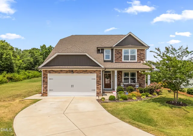 Photo 1 of Single family home for sale at 82 S Farm Horse Trl, Smithfield, NC 27577 | MLS# 10174659 | Listing updated on 2026-09-02