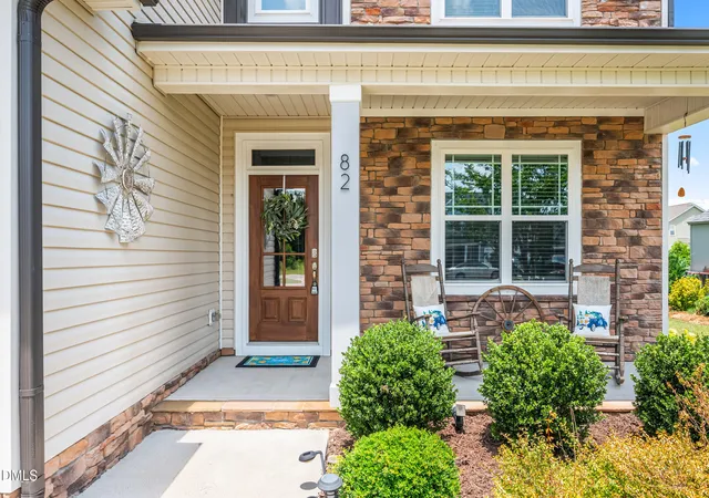 Photo 3 of Single family home for sale at 82 S Farm Horse Trl, Smithfield, NC 27577 | MLS# 10174659 | Listing updated on 2026-09-02