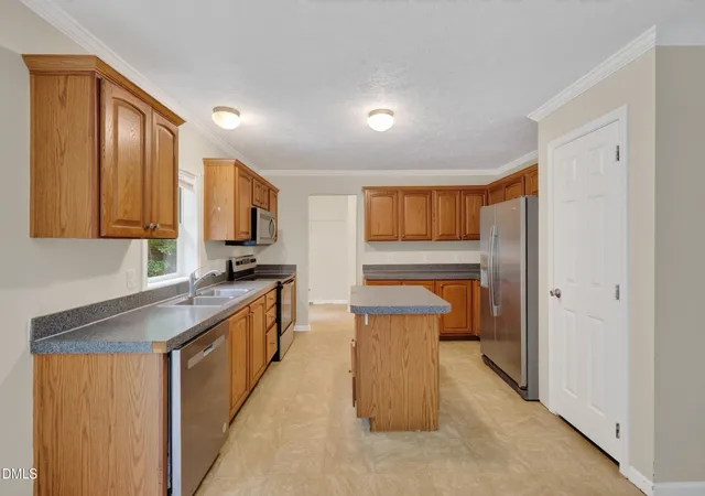 Photo 3 of Single family home for sale at 126 Hunter Rd, Henderson, NC 27537 | MLS# 10169731 | Listing updated on 2026-09-03