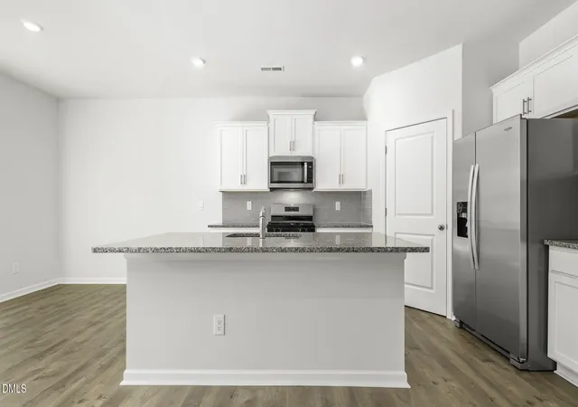 5th image of 1557 Carisbrooke Dr, Mebane, NC 27302 | MLS# 10166749