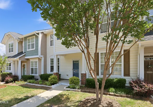 Photo 3 of Townhouse for sale at 1109 Hamlet Park Dr, Morrisville, NC 27560 | MLS# 10174468 | Listing updated on 2026-09-13