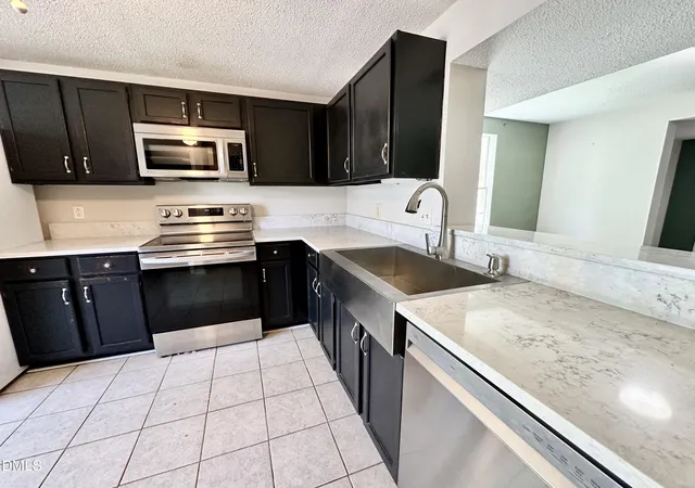 4th image of 108 E Chalfont Wy, Cary, NC 27513 | MLS# 10166858