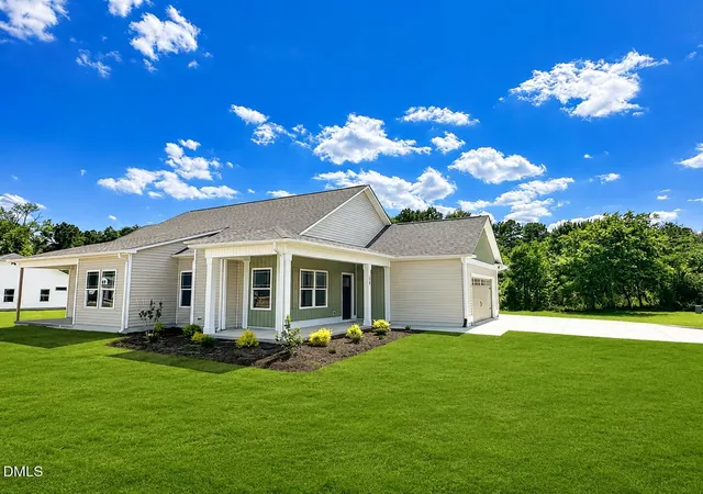 3rd image of 159 Hummingbird Grove Ln, Four Oaks, NC 27524 | MLS# 10166993