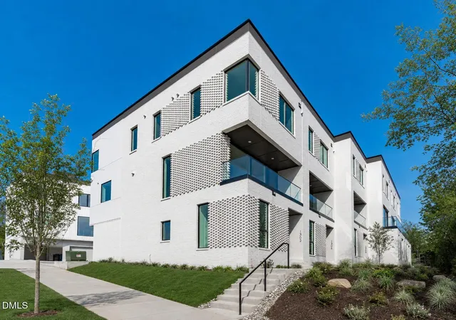 1st image of 1302 Chamblee Hill Ct, Raleigh, NC 27608 | MLS# 10166811