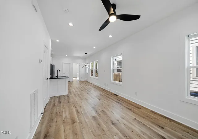 4th image of 808 Vardaman St, Raleigh, NC 27610 | MLS# 10167320