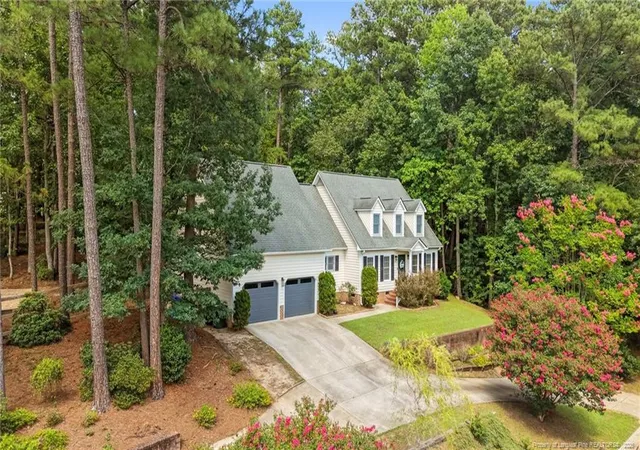 2nd image of 427 Newburgh Dr, Fayetteville, NC 28311 | MLS# 762472