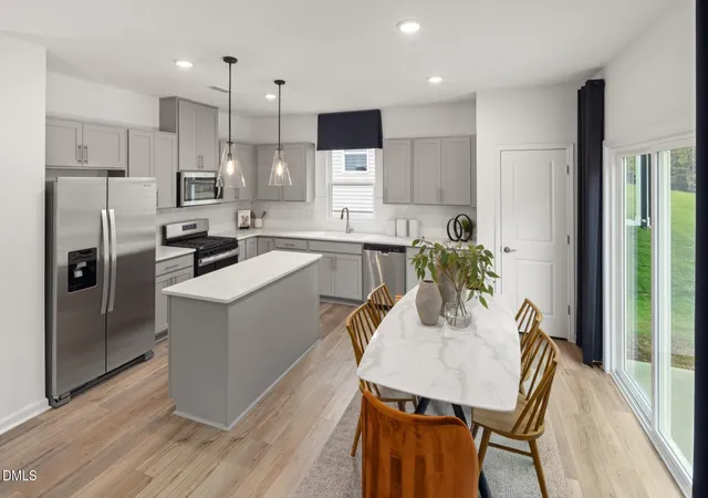 3rd image of 610 Timber Terrace Dr, Durham, NC 27704 | MLS# 10166918