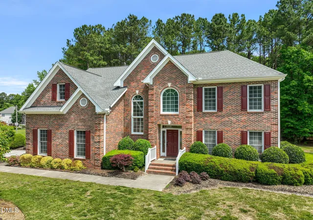 Homes for sale in Durham, NC | 1 Queensland Ct, Durham, NC 27712 | MLS# 10166961