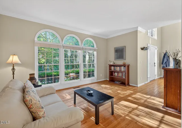 Homes for sale in Chapel Hill, NC | 115 Lonebrook Dr, Chapel Hill, NC 27516 | MLS# 10167589