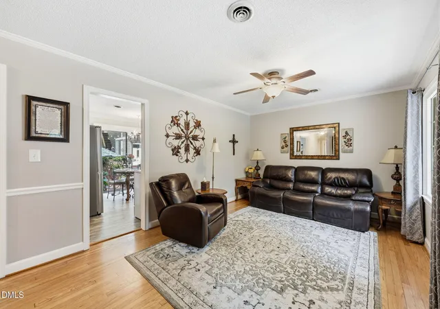 Photo 2 of Sale Pending at 1766 Robinhood Dr, Burlington, NC 27217 | MLS# 10172343 | Listing updated on 2026-09-17
