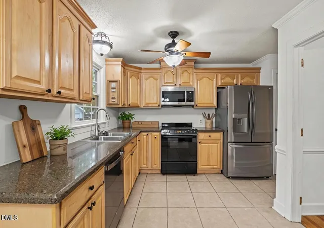 Photo 4 of Sale Pending at 1116 Green Tee Ln, Rocky Mount, NC 27804 | MLS# 10169543 | Listing updated on 2026-09-04