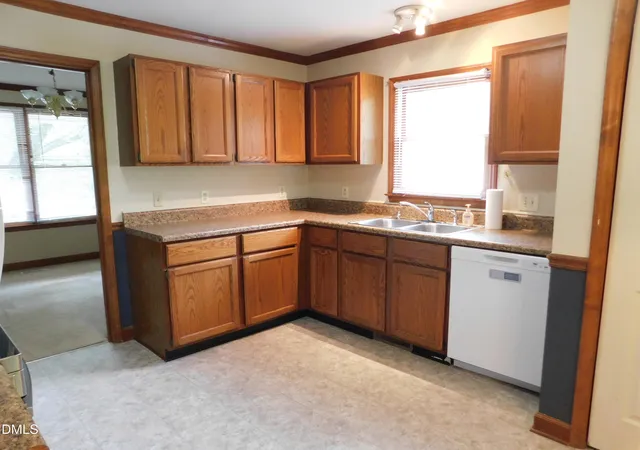 Photo 4 of Sale Pending at 6312 Charmco Ct, Wake Forest, NC 27587 | MLS# 10167105 | Listing updated on 2026-10-08