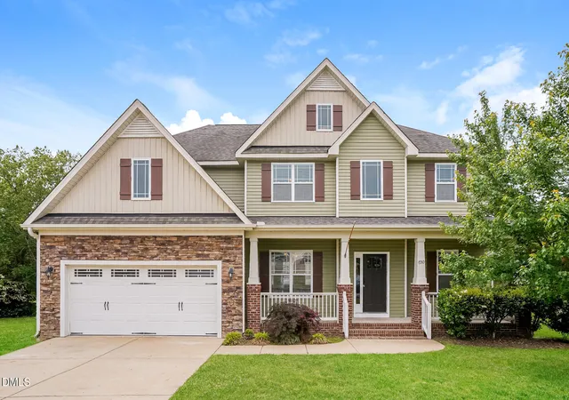 Photo 1 of Sale Pending at 650 Winding Oak Way, Clayton, NC 27520 | MLS# 10167748 | Listing updated on 2026-08-28