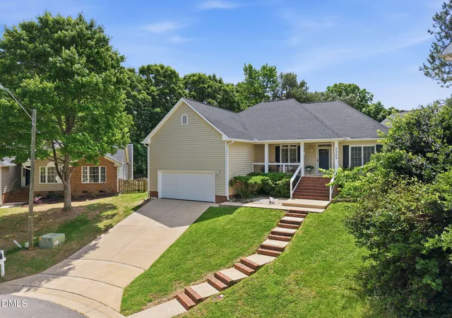 Photo 2 of Single family home for sale at 2305 Bolingbrook Ln, Raleigh, NC 27613 | MLS# 10167413 | Listing updated on 2026-09-28