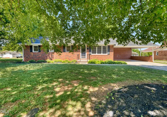 Homes for sale in Haw River, NC | 209 N Wilkins Rd, Haw River, NC 27258 | MLS# 10167306