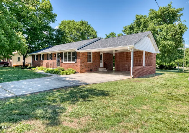 Homes for sale in Haw River, NC | 209 N Wilkins Rd, Haw River, NC 27258 | MLS# 10167306