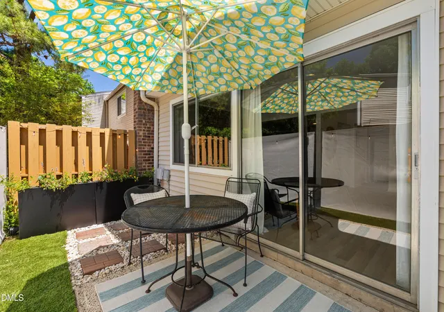 Homes for sale in Chapel Hill, NC | 220 Elizabeth St #B4, Chapel Hill, NC 27514 | MLS# 10168298