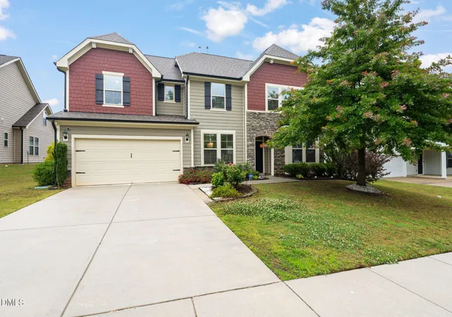 3rd image of 27 Needham Ln, Clayton, NC 27527 | MLS# 10167579