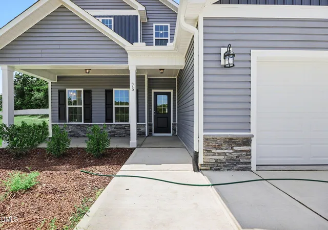 Photo 3 of Single family home for sale at 75 Crossvine St #(7), Selma, NC 27576 | MLS# 10167212 | Listing updated on 2026-09-20