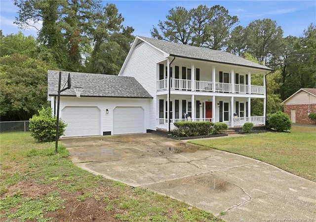 2nd image of 2351 Rolling Hill Rd, Fayetteville, NC 28304 | MLS# 762593