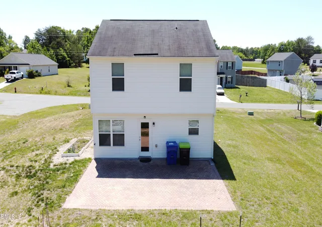 Photo 4 of Sale Pending at 2136 W Simpson Rd, Burlington, NC 27217 | MLS# 10167312 | Listing updated on 2026-07-18