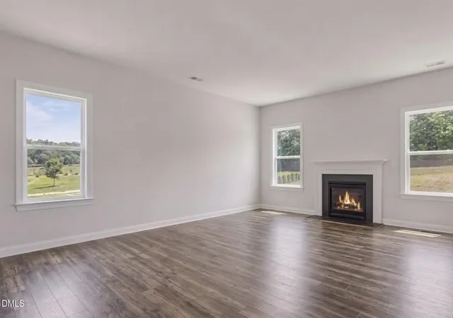 Photo 3 of Sale Pending at 2712 Oxford Blf Dr, Wake Forest, NC 27587 | MLS# 10170373 | Listing updated on 2026-10-15