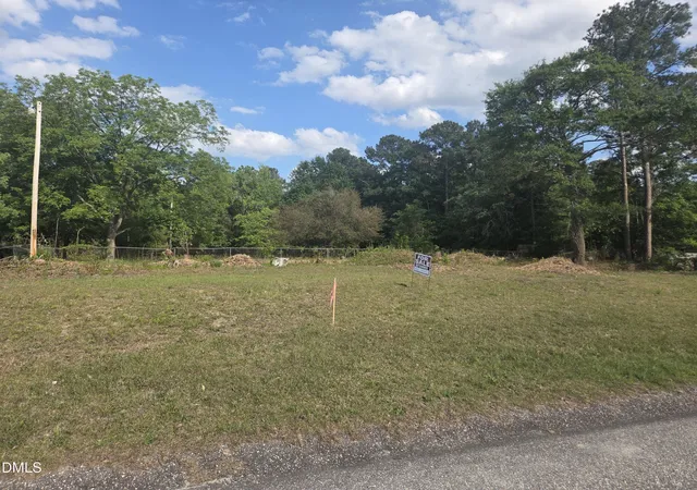 5th image of 5747 Medicus Ln, Hope Mills, NC 28348 | MLS# 10167383