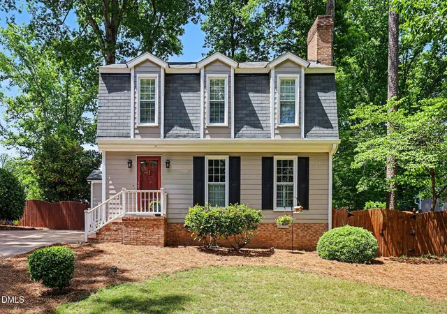 Homes for sale in Raleigh, NC | 4505 Wenchelsea Pl, Raleigh, NC 27612 | MLS# 10167433