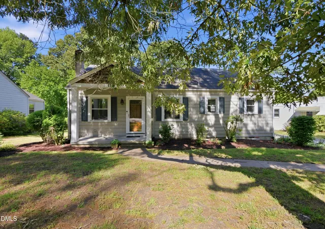 3rd image of 1111 Midland Ter, Durham, NC 27704 | MLS# 10170943