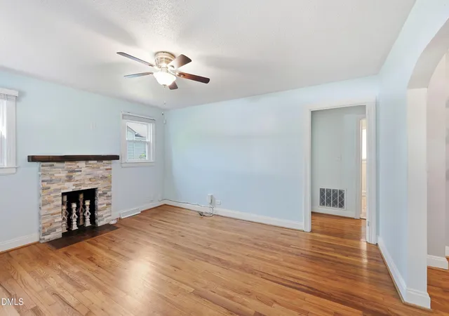 4th image of 1111 Midland Ter, Durham, NC 27704 | MLS# 10170943