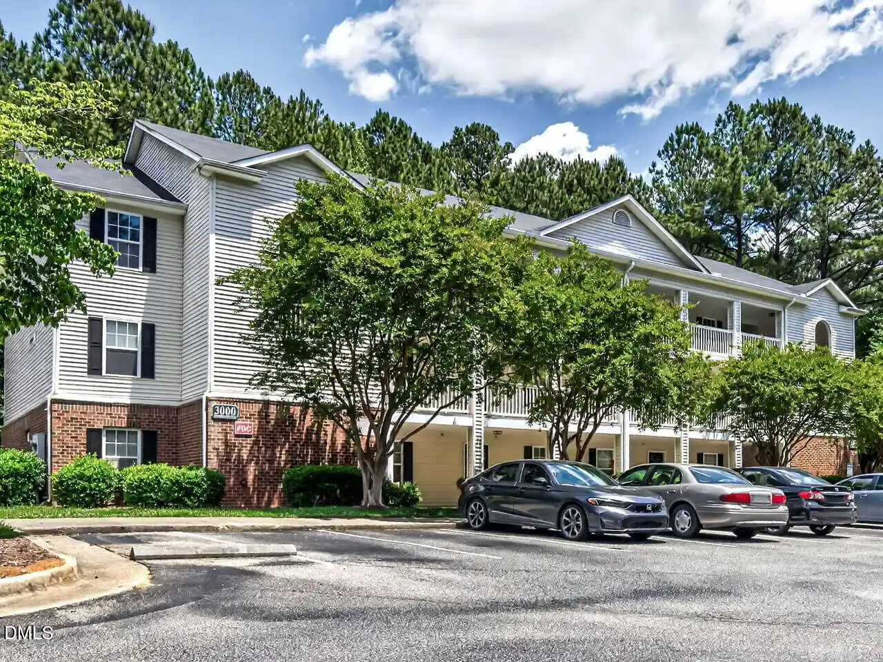 Listing Photo 2 - Condo for sale in 3000 Trailwood Pines Ln located at 3000 Trailwood Pines Ln, Raleigh, NC 27603 - Unit #103