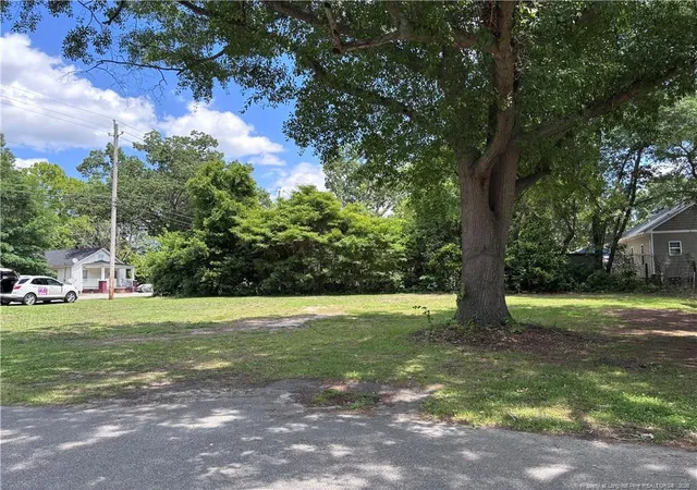 Homes for sale in Lumberton, NC | 162 Coleman St, Lumberton, NC 28358 | MLS# 762686