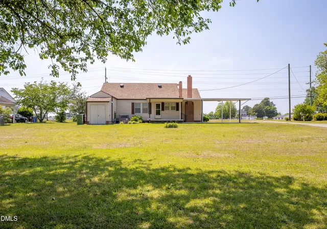 Homes for sale in Benson, NC | 610 N Lincoln St, Benson, NC 27504 | MLS# 10167712