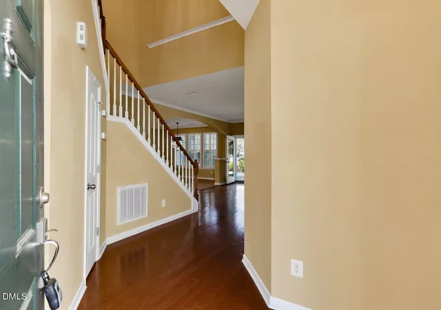 3rd image of 204 Royal Tower Wy, Cary, NC 27513 | MLS# 10167946