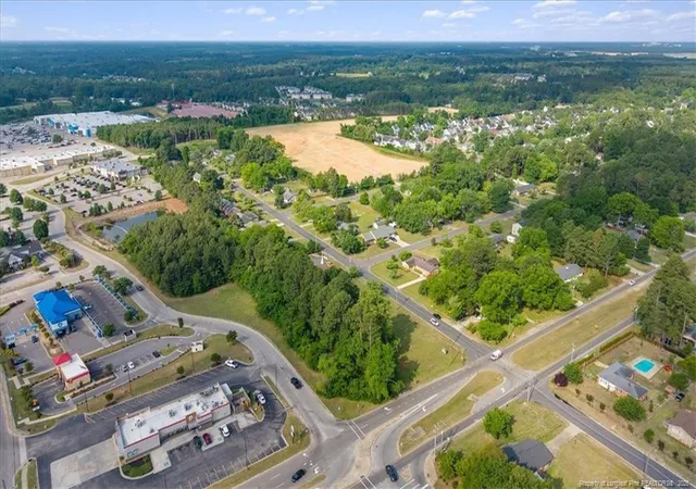 4th image of 135 Stacy Weaver Dr, Fayetteville, NC 28311 | MLS# 762704
